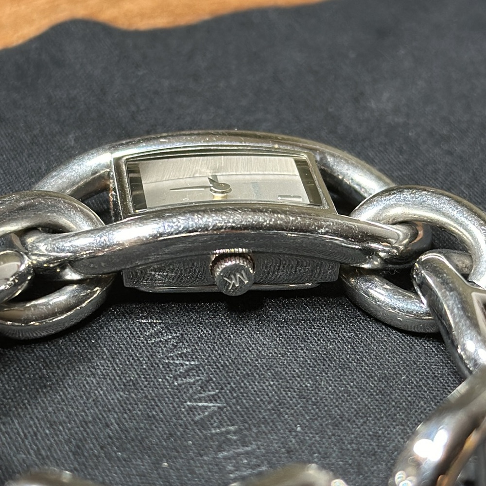 *RARE* MICHAEL KORS Chain Link Bracelet Watch - Picture 4 of 8